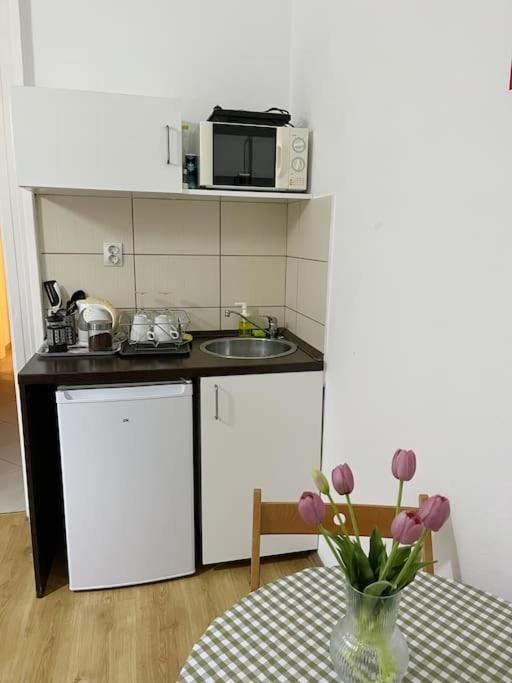 11# Sunflower Cozy Apartment Budapest Exterior foto